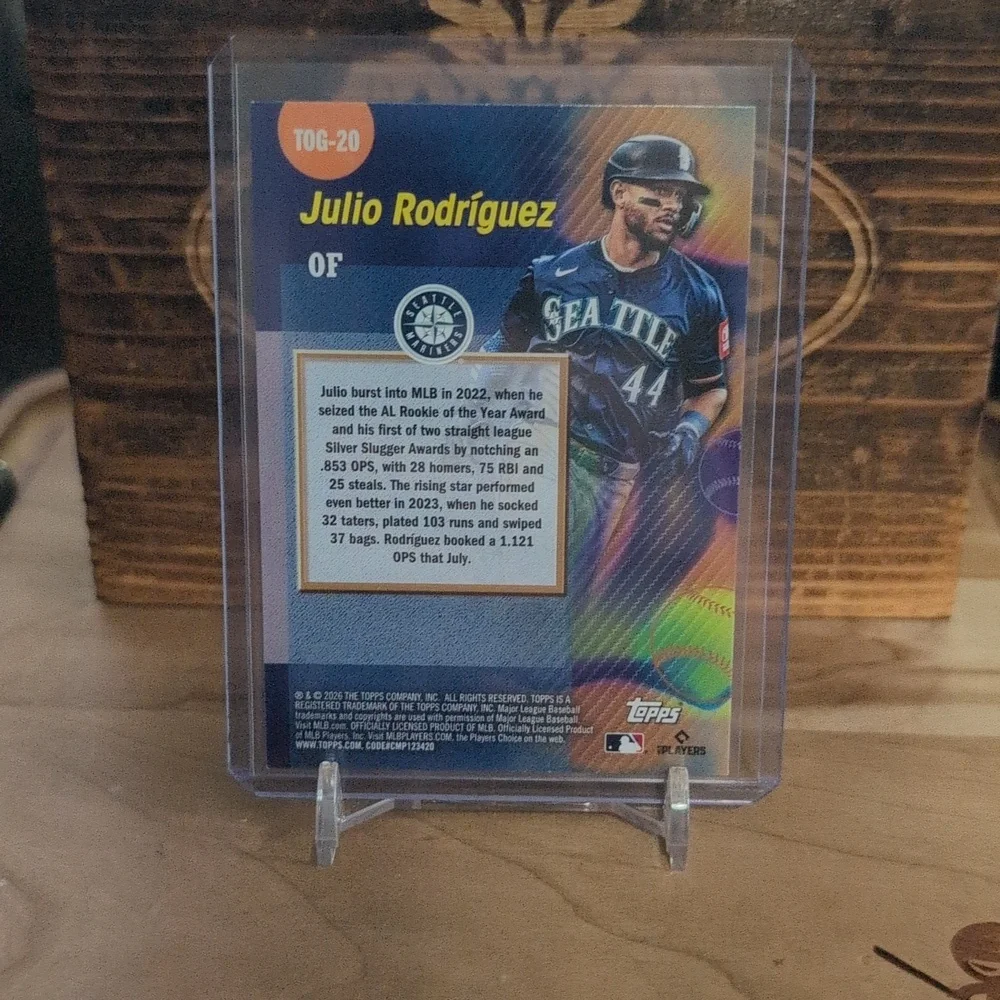2026 Topps Julio Rodriguez Titans Of The Game Mariners - Picture 2 of 2